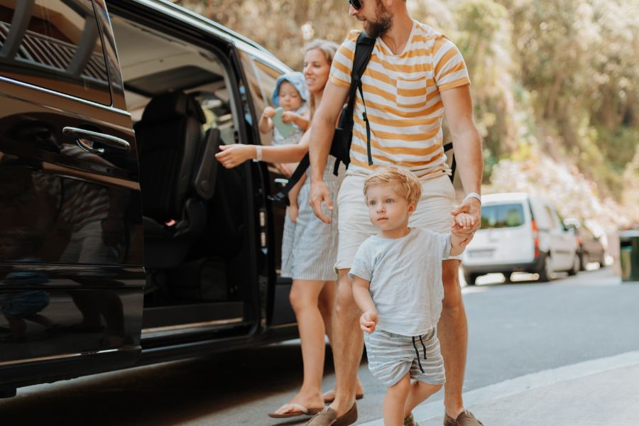 Washington DC Holiday Transportation for Parties, Events, and Group Travel